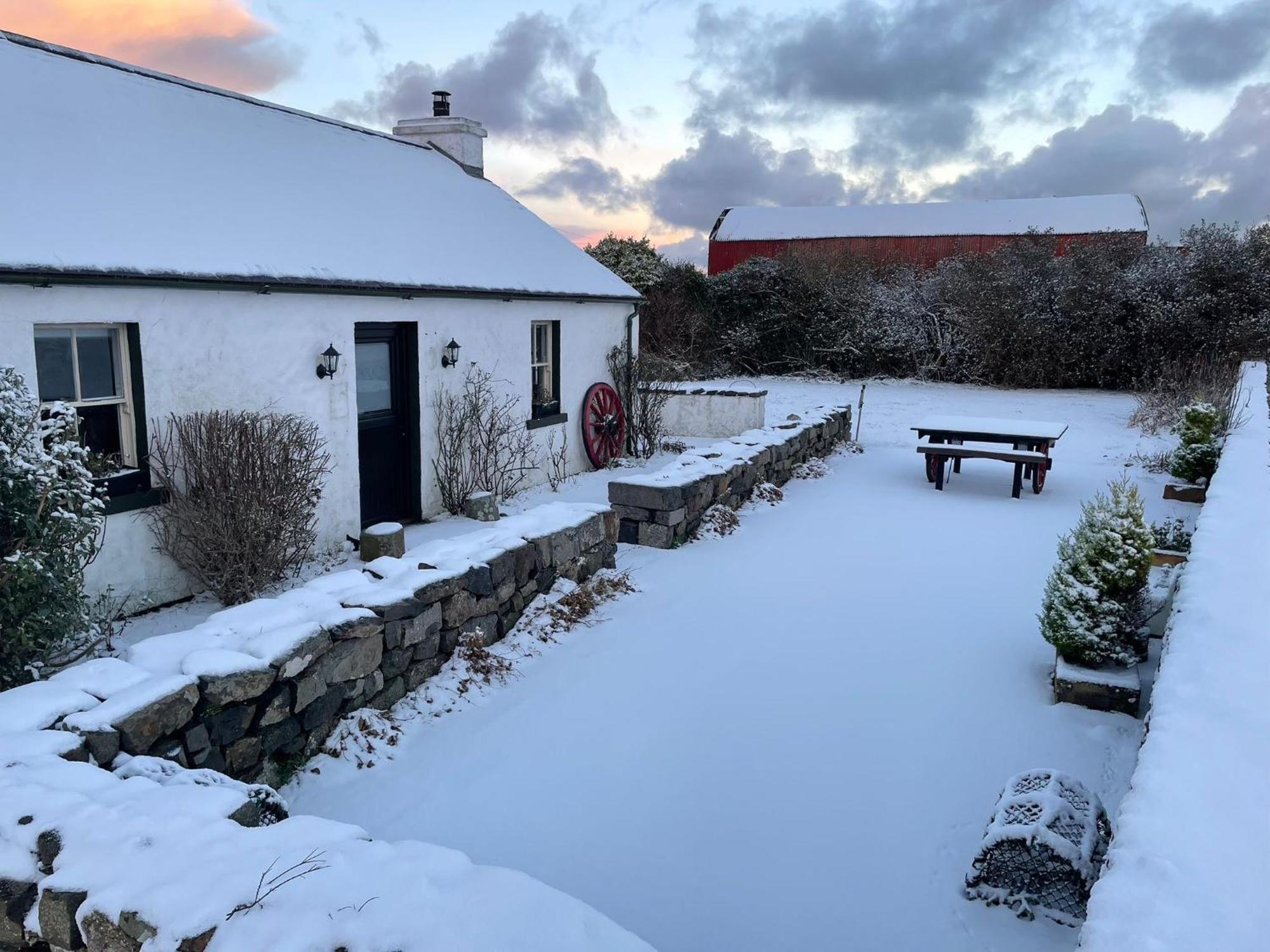 Dunnaglea Cottage, Ballintoy Extérieur photo